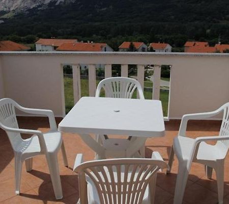 Ara-Marina Apartment Baska  Luaran gambar