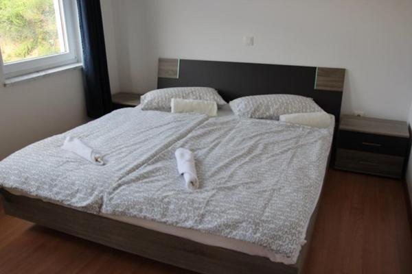 Ara-Marina Apartment Baska  Luaran gambar